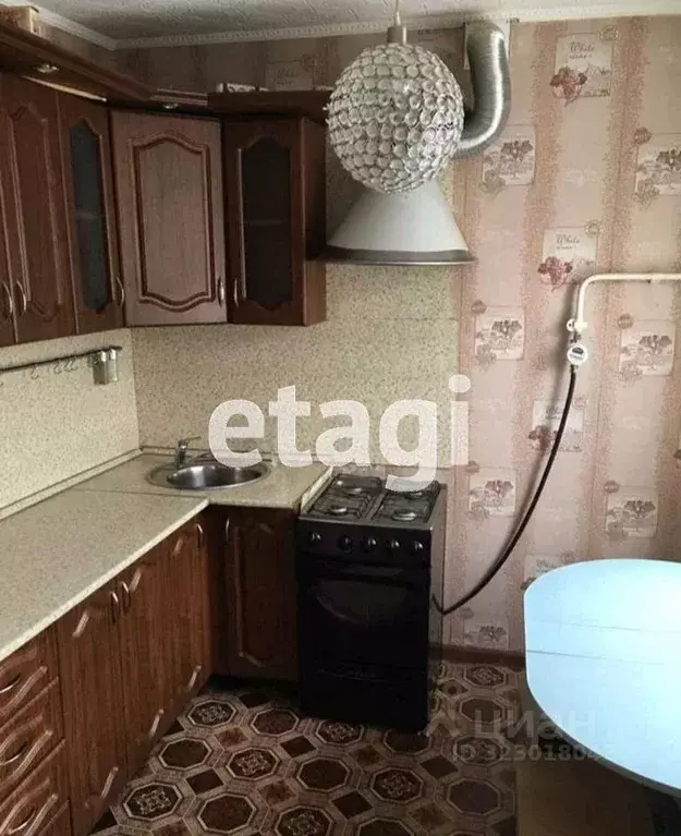 2-к кв. Омская область, Омск Городок Нефтяников мкр, ул. 50 лет ... - Фото 1