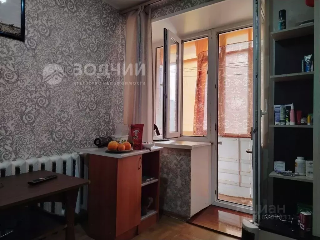 Комната Чувашия, Чебоксары просп. 9-й Пятилетки, 2 (24.0 м) - Фото 1