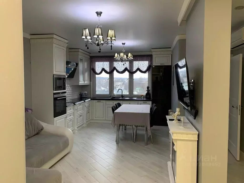 3-к кв. Московская область, Одинцово ул. Сколковская, 7Б (63.9 м) - Фото 0