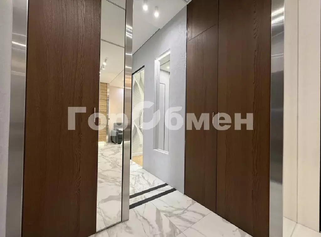 Продается 3-комнатная квартира - Фото 1