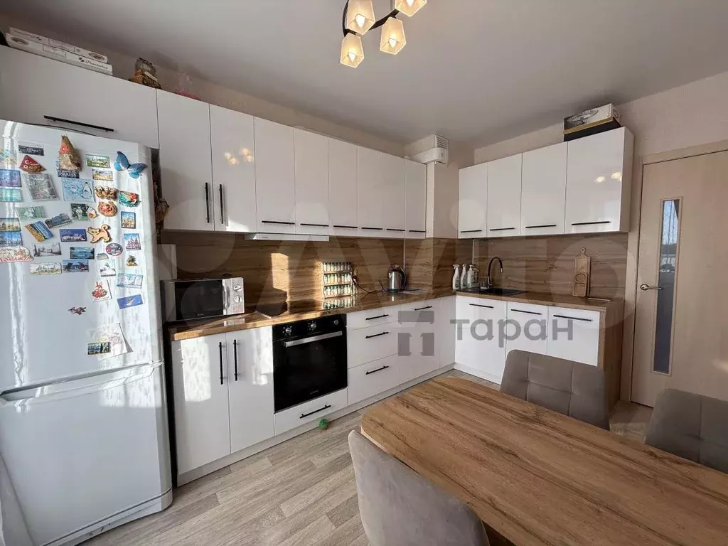3-к. квартира, 72,9 м, 8/10 эт. - Фото 0