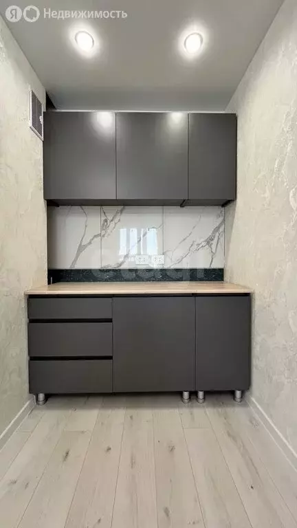 Квартира-студия: Энгельс, микрорайон Энгельс-9, 2 (24.1 м) - Фото 2