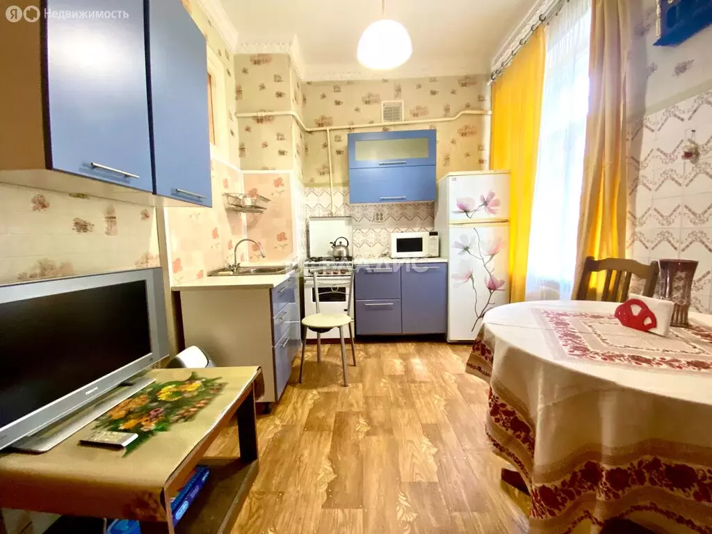 2-комнатная квартира: Брянск, проспект Ленина, 24 (55 м) - Фото 1