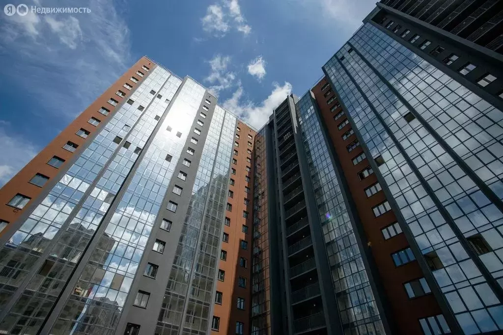 2-комнатная квартира: Тюмень, Алматинская улица, 5 (72 м) - Фото 2