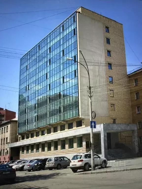Офис в Свердловская область, Екатеринбург ул. Братьев Быковых, 28 (45 ... - Фото 1