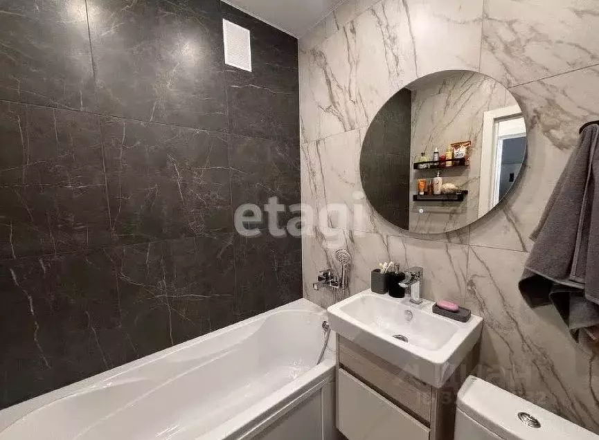 3-к кв. Курская область, Курск ул. Энгельса, 115/5 (60.2 м) - Фото 0