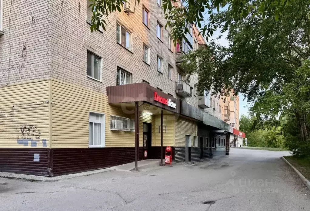 Торговая площадь в Тюменская область, Тюмень Барнаульская ул., 40 (130 ... - Фото 2