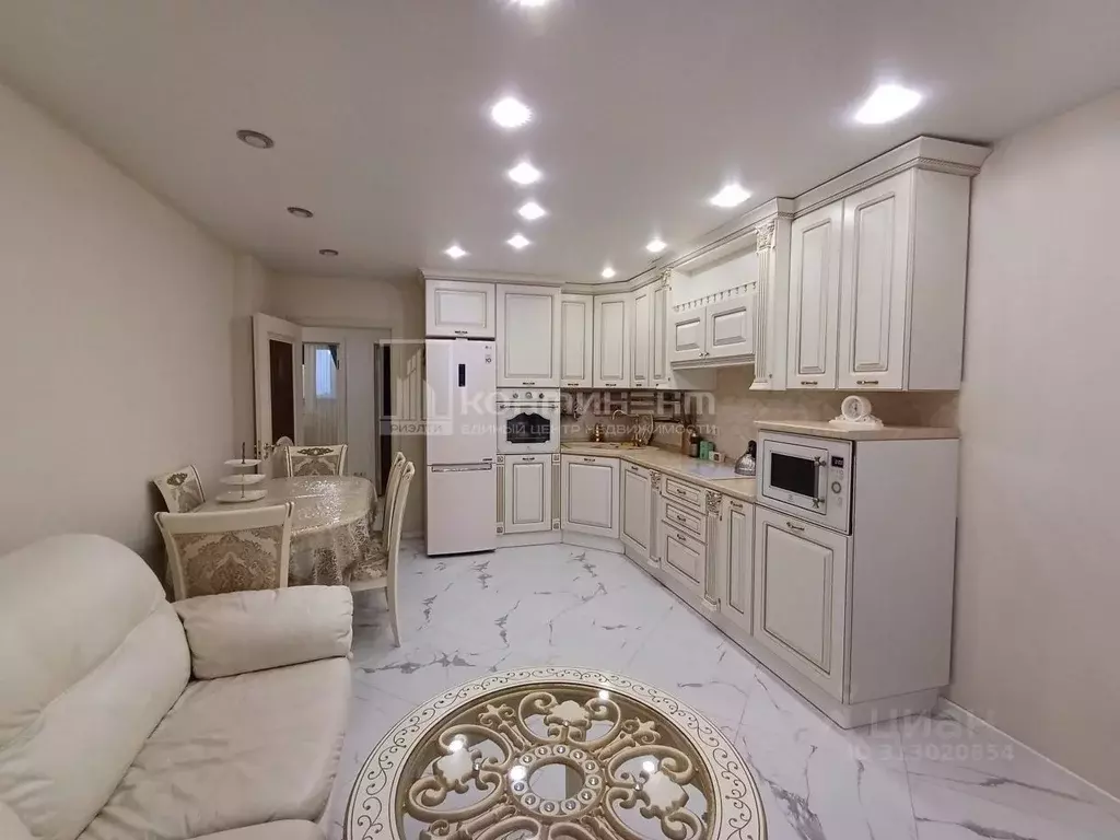 3-к кв. Владимирская область, Владимир ул. Мира, 9В (74.7 м) - Фото 0