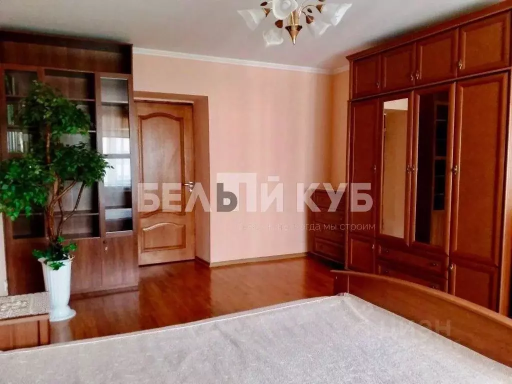 4-к кв. Белгородская область, Белгород ул. Белгородского полка, 50 ... - Фото 2