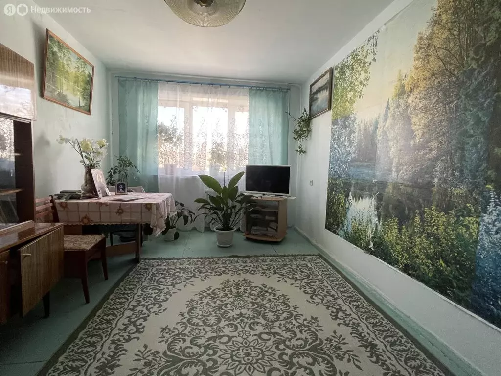 2-комнатная квартира: Половинный, улица Строителей, 1 (48 м) - Фото 1