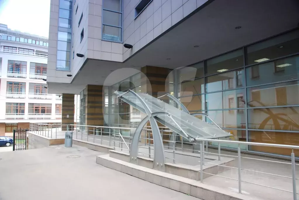 Офис в Москва ул. Большая Дмитровка, 16С2 (780 м) - Фото 2