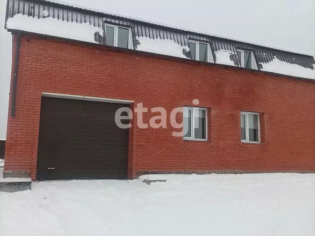 Дом в Красноярский край, Красноярск городской округ, д. Бугачево ул. ... - Фото 1