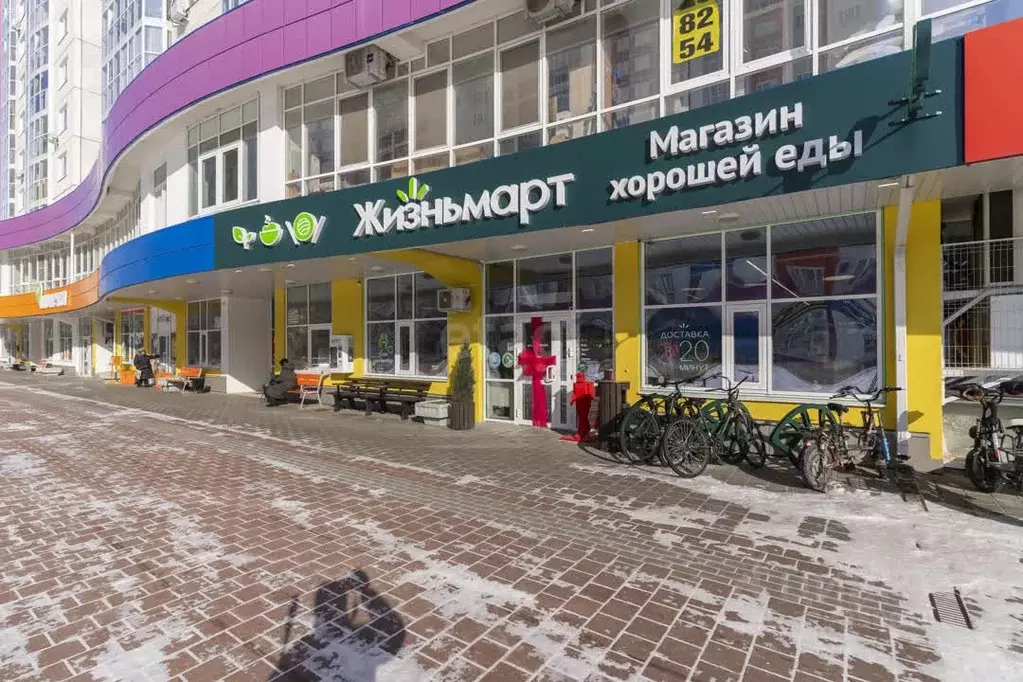 Помещение свободного назначения в Тюменская область, Тюмень ул. ... - Фото 1