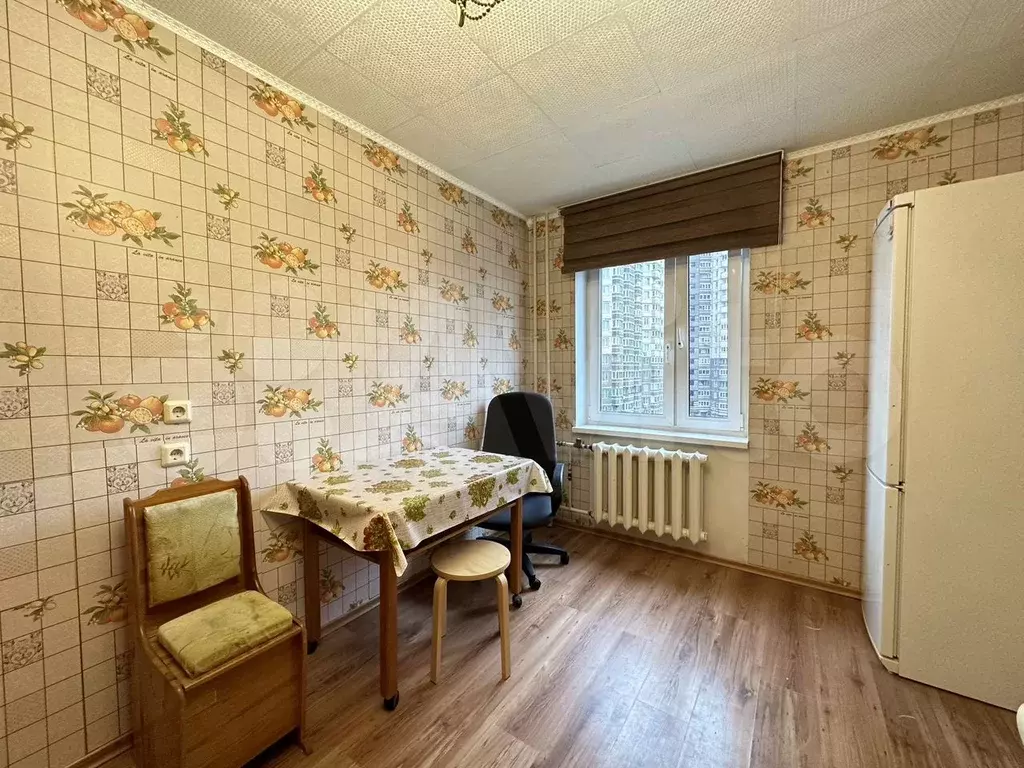 1-к. квартира, 40 м, 4/10 эт. - Фото 1
