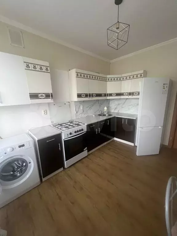 1-к. квартира, 35 м, 1/3 эт. - Фото 0