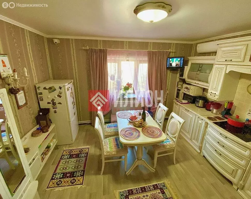 Дом в Республика Крым, муниципальный округ Судак, село Миндальное (191 ... - Фото 1