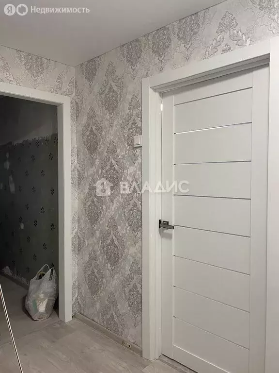 2-комнатная квартира: Стерлитамак, улица Комарова, 4 (44.2 м) - Фото 1
