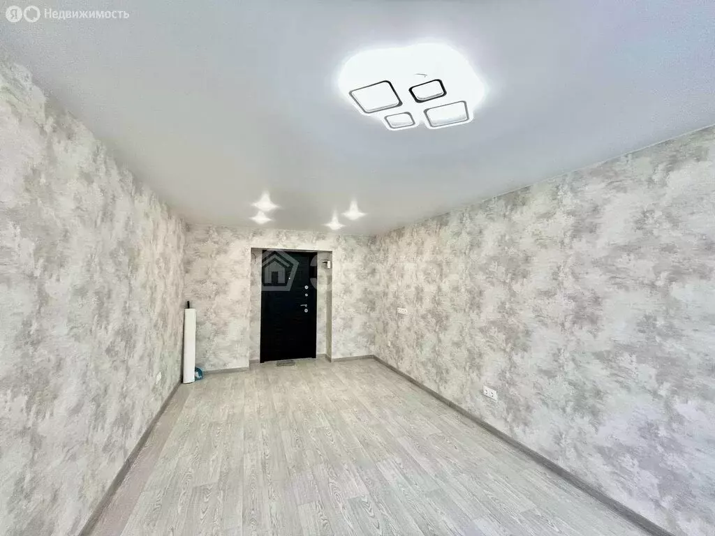 1к в 4-комнатной квартире (16.9 м) - Фото 2