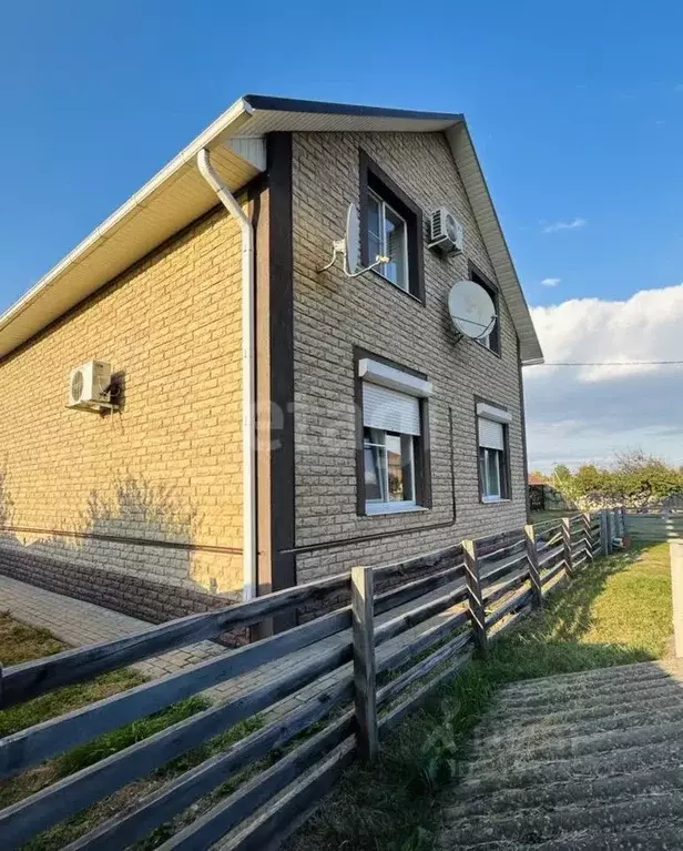 Дом в Белгородская область, Белгородский район, Поселок Разумное ... - Фото 1