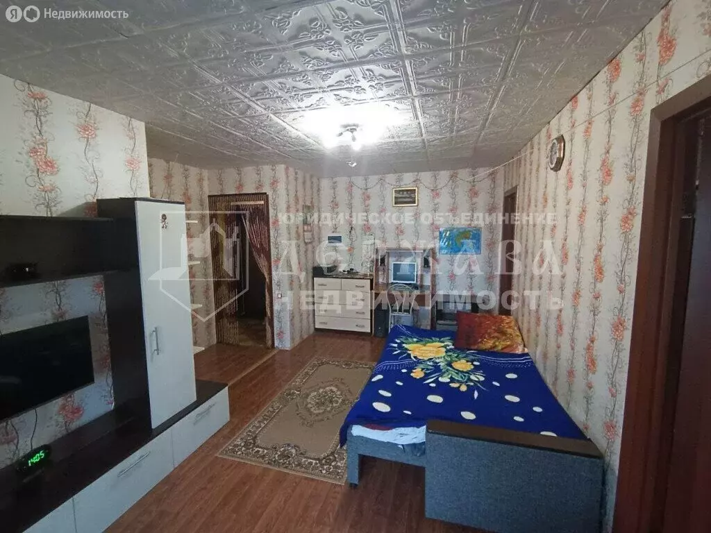 3-комнатная квартира: Кемерово, улица Сарыгина, 8 (42.6 м) - Фото 1