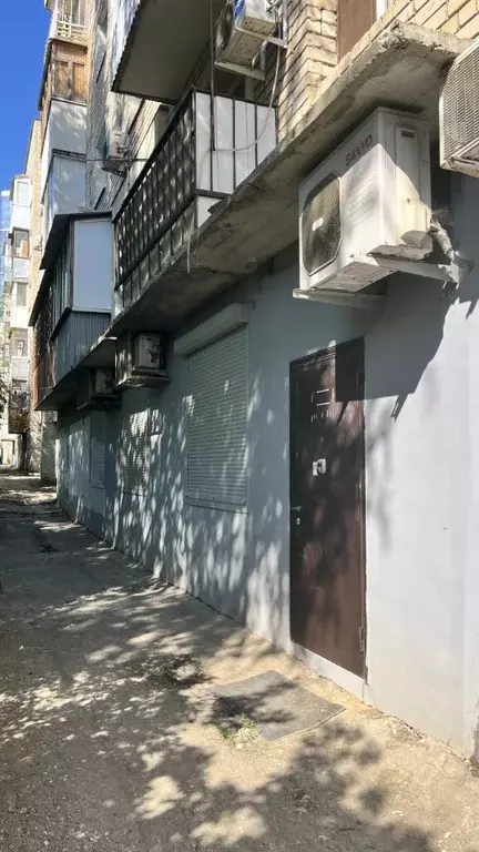 Офис в Саратовская область, Саратов ул. Большая Затонская, 27 (93 м) - Фото 1