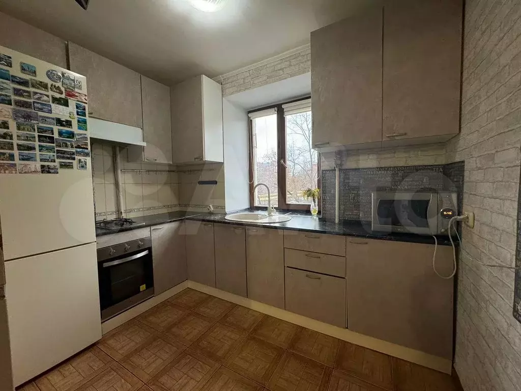 3-к. квартира, 58 м, 2/9 эт. - Фото 1
