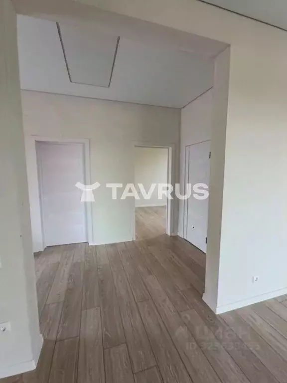 Дом в Крым, Симферопольский район, Добровское с/пос, с. Пионерское ул. ... - Фото 1