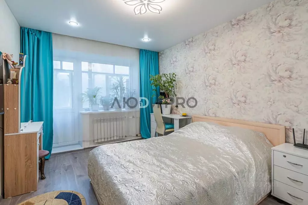 3-к кв. Ярославская область, Ярославль ул. Ньютона, 28А (58.9 м) - Фото 0