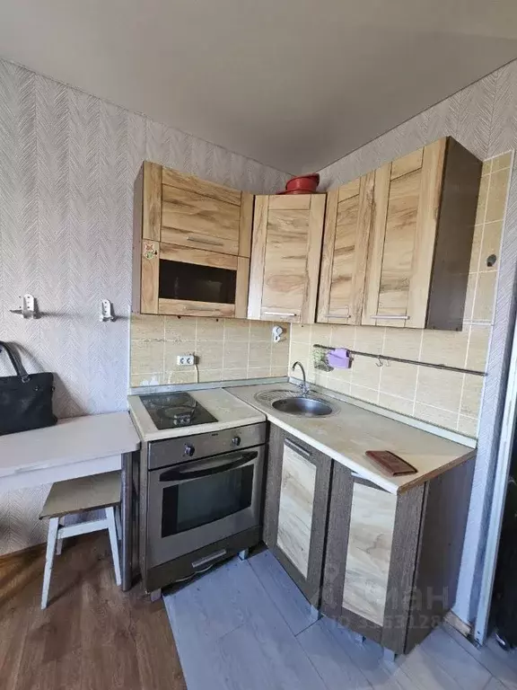 Студия Приморский край, Владивосток ул. Чапаева, 16 (24.0 м) - Фото 1