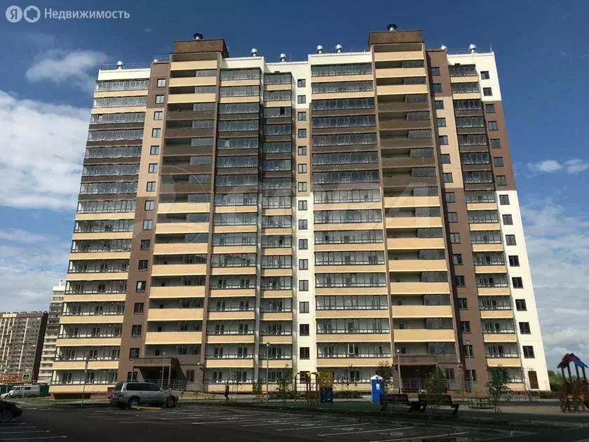 Квартира-студия: Тюмень, улица Новосёлов, 115 (15 м) - Фото 0