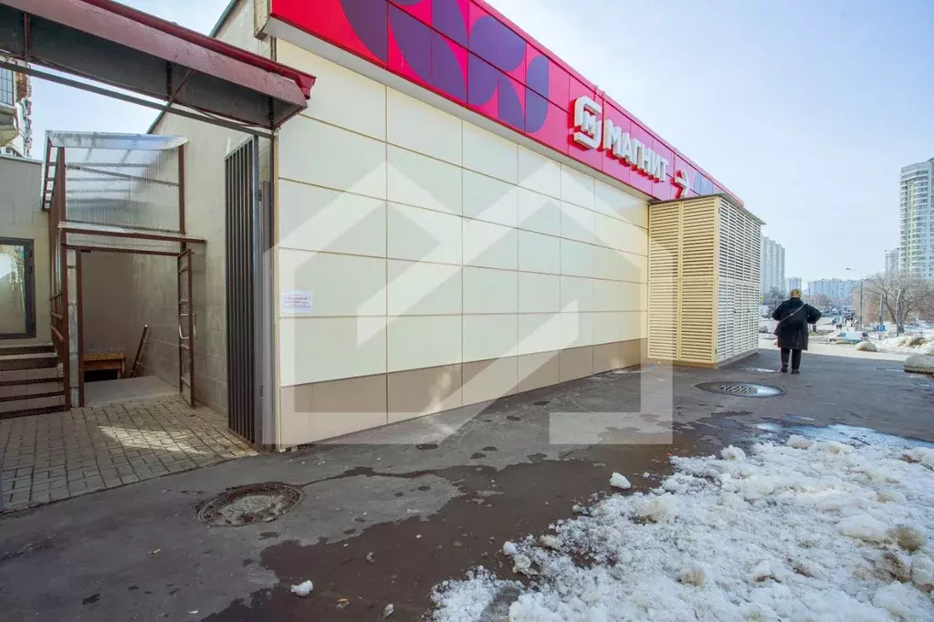 Торговая площадь в Москва Братеевская ул., 16К1 (948 м) - Фото 0