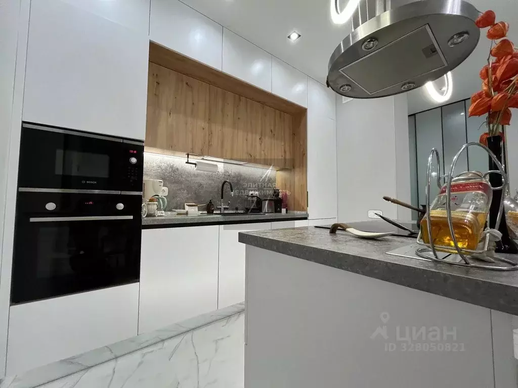 3-к кв. Татарстан, Казань ул. Алексея Козина, 2 (65.0 м) - Фото 2