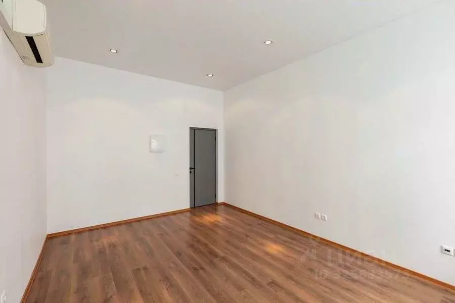 Офис в Москва Тверская ул., 12С7 (19 м) - Фото 2