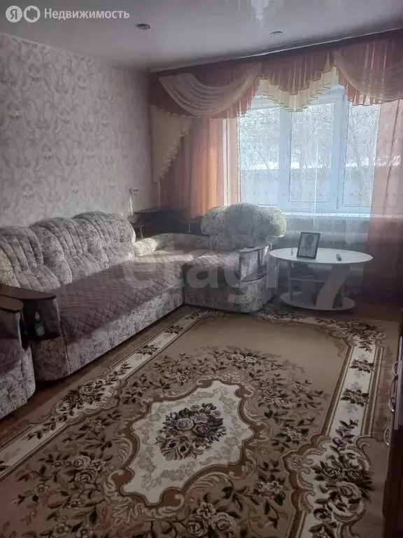 Дом в Кормиловский район, деревня Станкеевка, улица Труда (73.3 м) - Фото 2