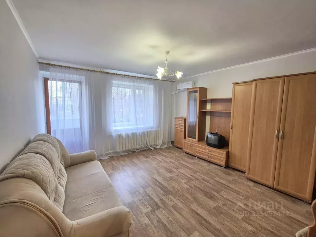 1-к кв. Самарская область, Тольятти Ленинский просп., 3 (36.0 м) - Фото 1