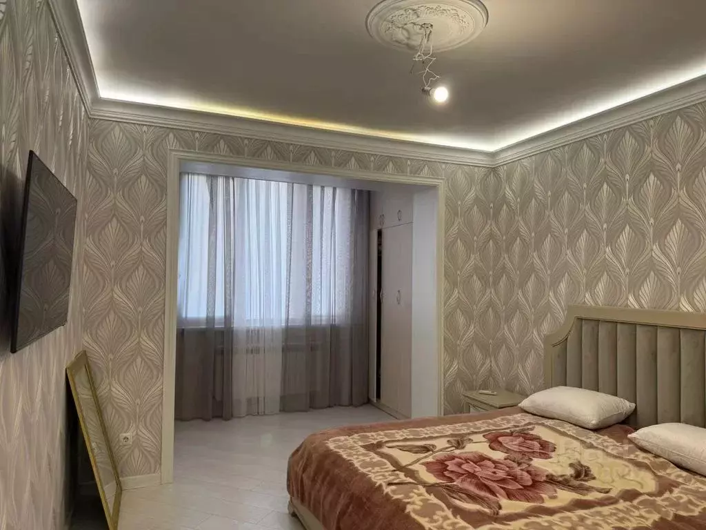 1-к кв. Дагестан, Каспийск ул. Зейнудина Батманова, 14 (50.0 м) - Фото 0