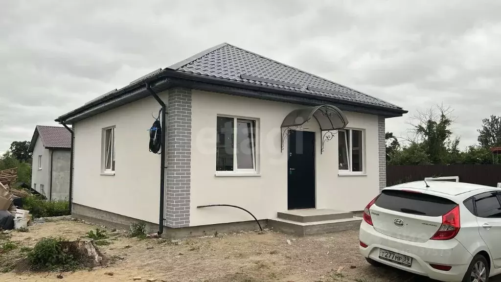 Дом в Калининградская область, Калининград Сызранская ул. (65 м) - Фото 1