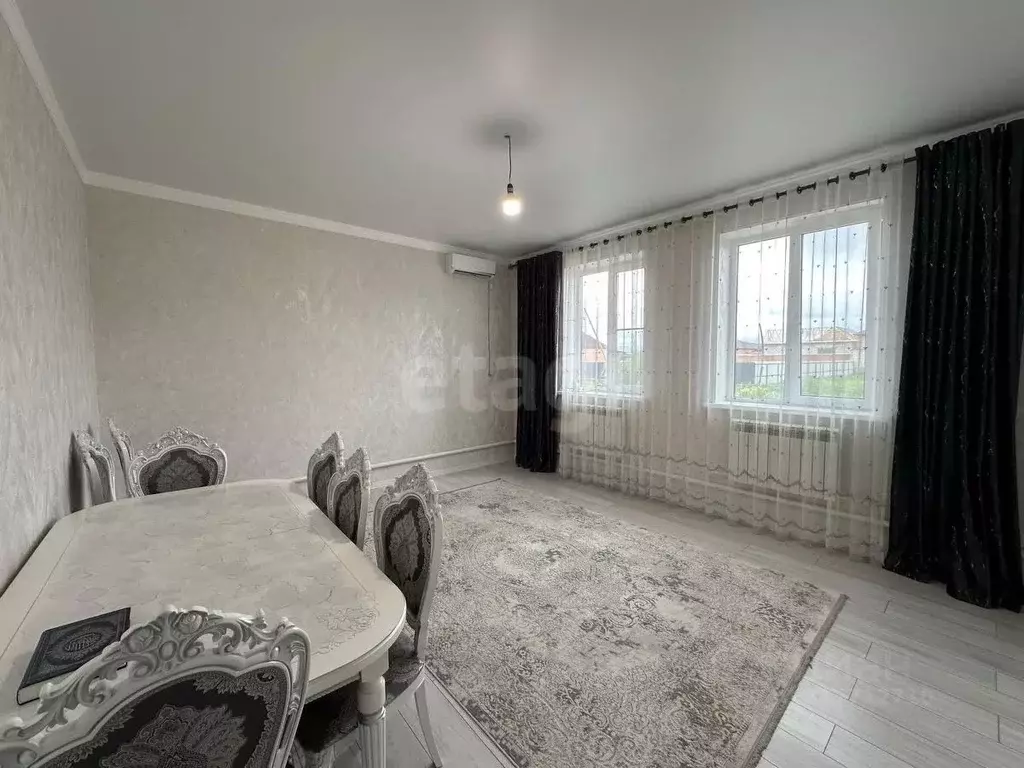 Дом в Ингушетия, Карабулак ул. Грузинская, 30 (200 м) - Фото 0