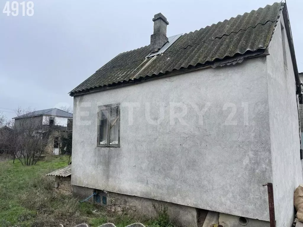 Дом в Крым, Сакский район, Суворовское с/пос, Заводское СПК ул. ... - Фото 2