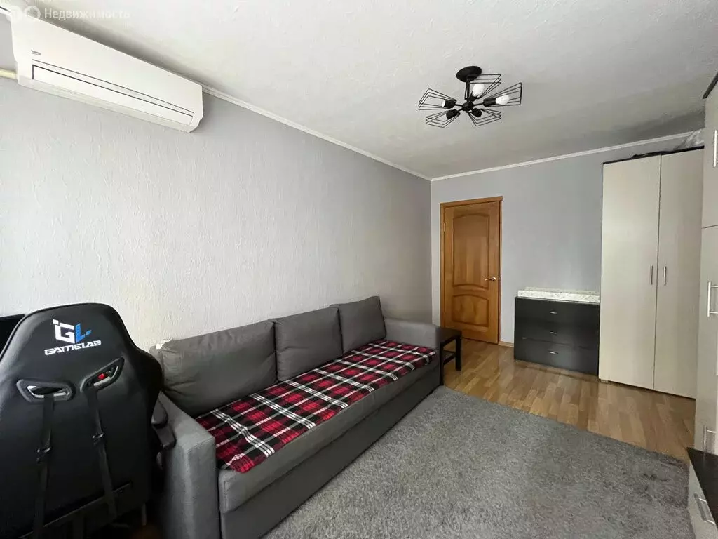 2-комнатная квартира: Ростов-на-Дону, улица Герасименко, 15А (44 м) - Фото 0