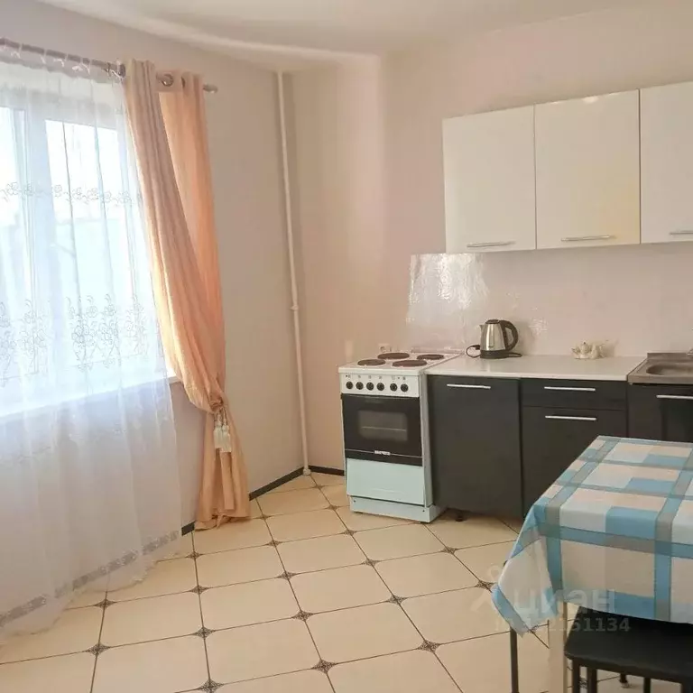 2-к кв. Челябинская область, Челябинск ул. Хохрякова, 6А (64.0 м) - Фото 1