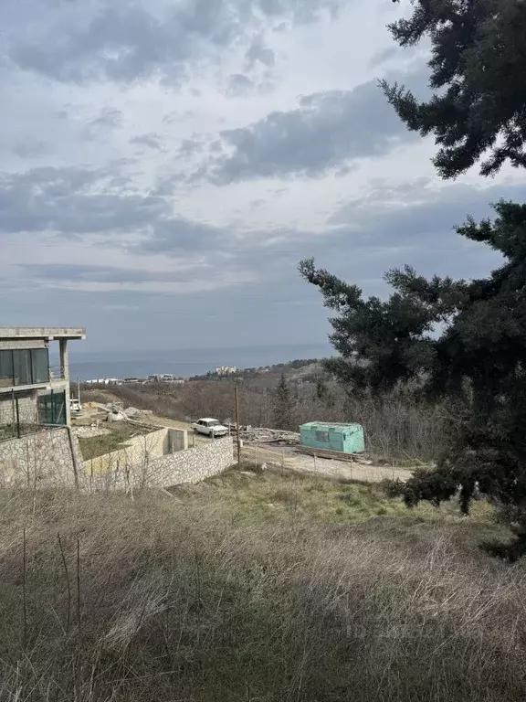 Участок в Крым, Алушта муниципальный округ, с. Виноградное  (6.0 сот.) - Фото 1