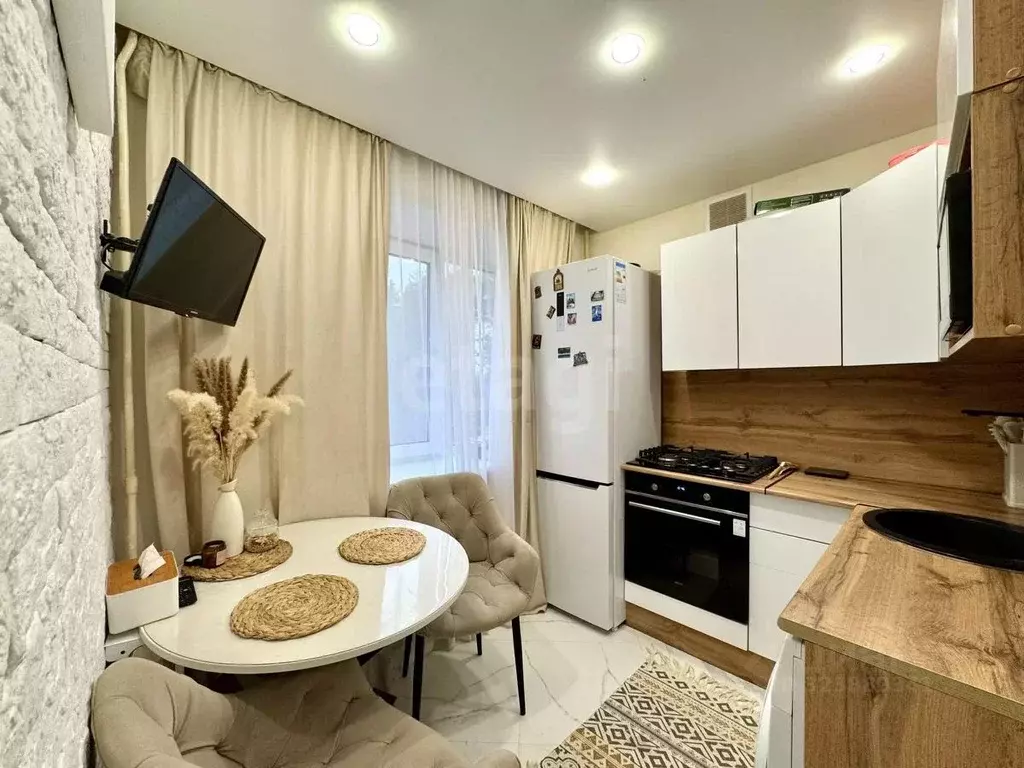 2-к кв. Смоленская область, Смоленск пос. Красный Бор, 1А (44.9 м) - Фото 2