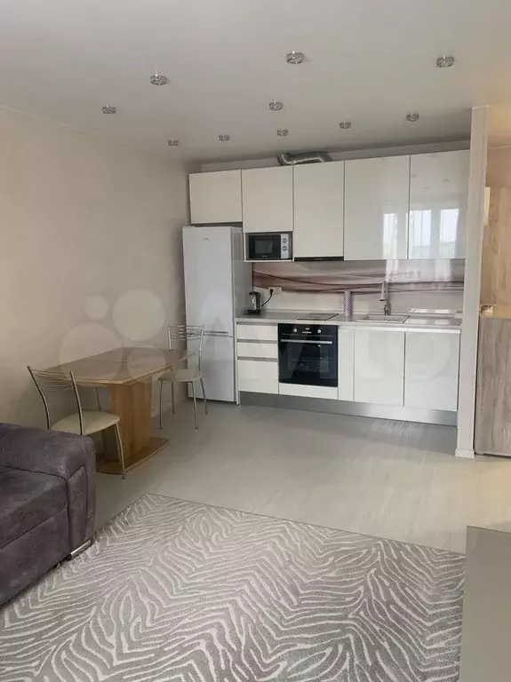 1-к. квартира, 40 м, 10/22 эт. - Фото 0