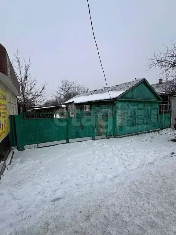 Дом в Ростовская область, Батайск ул. Комарова (30 м) - Фото 0