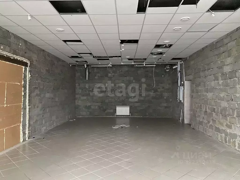 Помещение свободного назначения в Ставропольский край, Изобильный ... - Фото 1