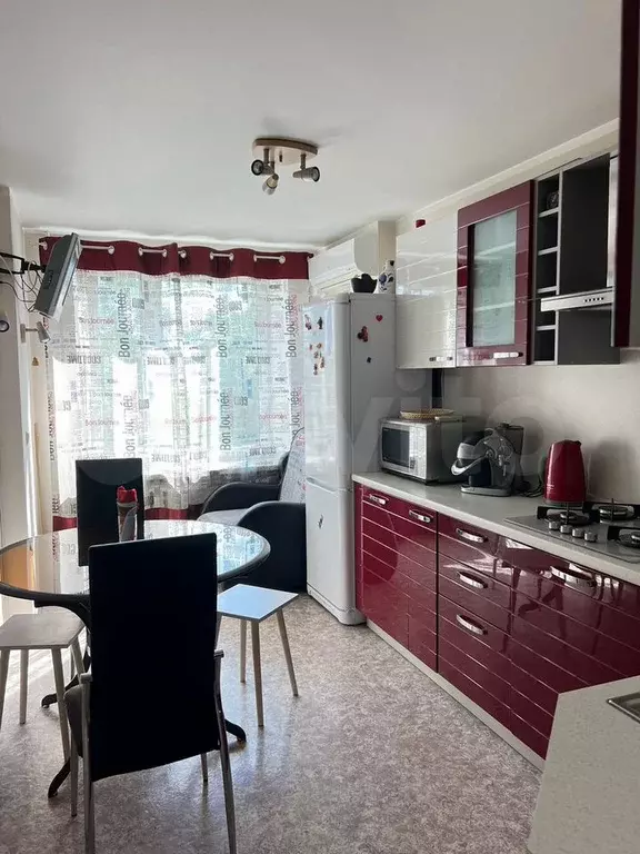 2-к. квартира, 45 м, 5/9 эт. - Фото 0