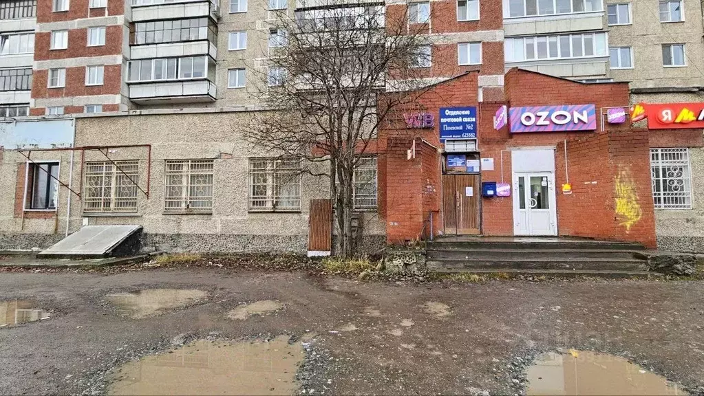 Торговая площадь в Свердловская область, Полевской Зеленый Бор-1 мкр, ... - Фото 1