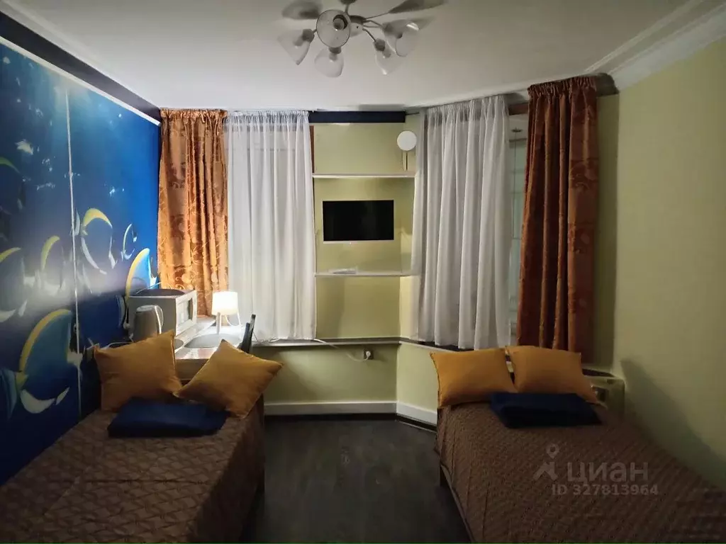 Комната Санкт-Петербург 7-я Васильевского острова линия, 16-18 - Фото 2