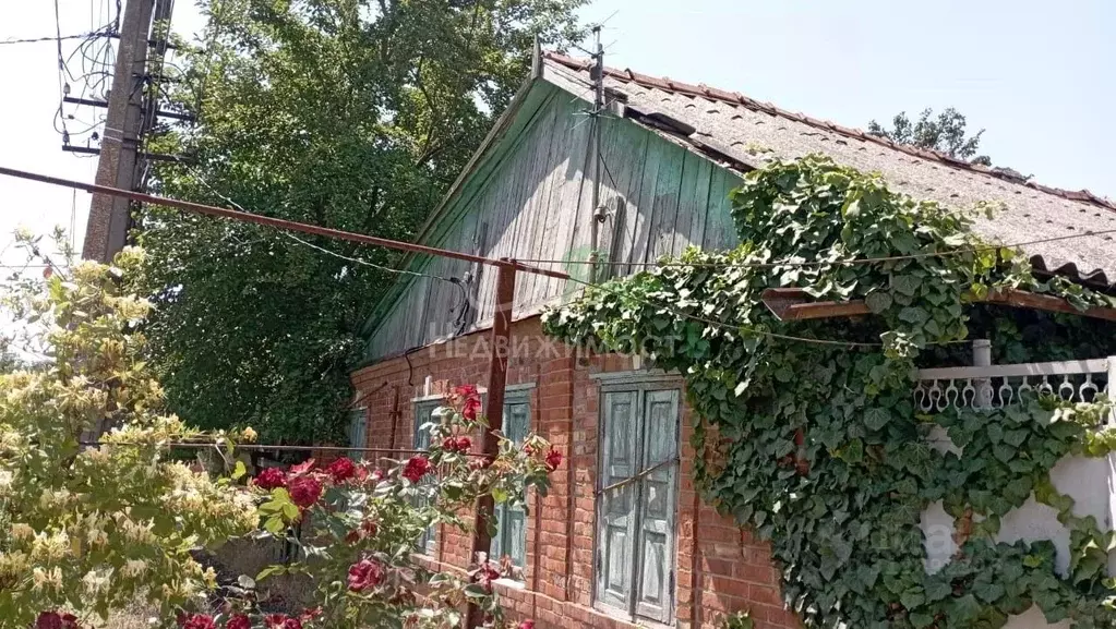 Дом в Краснодарский край, Ейск пер. Поддубного (91 м) - Фото 0